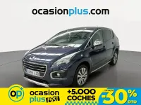 Usado Peugeot 3008 Style 131 CV (96 kW) 2015 Azul Familiar