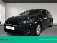 Usado Kia Ceed 120 CV (88 kW) 2023 Negro Utilitario