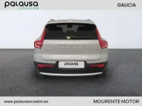 Usado Volvo XC40 Core 163 CV (119 kW) 2022 Gris SUV
