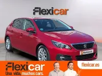 Usado Peugeot 308 Allure 110 CV (80 kW) 2018 Rojo