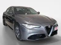 Usado Alfa Romeo Giulia Super 160 CV (117 kW) 2020 Gris / plata Berlina