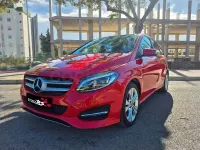 Usado Mercedes B180 122 CV (89 kW) 2018 Rojo Monovolumen