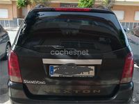 Usado Ssangyong (KGM) Rexton 165 CV (121 kW) 2005 Negro SUV