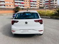 Usado VW Polo 95 CV (69 kW) 2022 Blanco Berlina