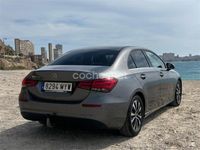 Usado Mercedes A180 116 HP (85 kW) 2020 Cinzento Sedan