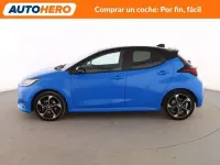 Usado Toyota Yaris Hybrid Style 131 CV (96 kW) 2025 Azul Berlina