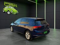 Usado VW Golf VIII Life 115 CV (84 kW) 2022 Azul Berlina