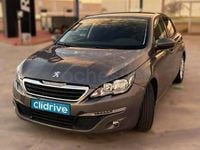 Usado Peugeot 308 SW Active 100 CV (73 kW) 2017 Gris / plata Familiar