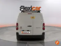 Usado Toyota Proace City City 102 CV (75 kW) 2023 Blanco Monovolumen