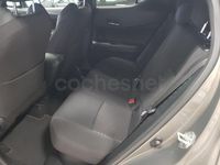 Usado Toyota C-HR Advance 122 CV (89 kW) 2022 Marrón SUV