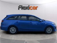 Usado Kia Ceed 120 CV (88 kW) 2020 Azul Utilitario