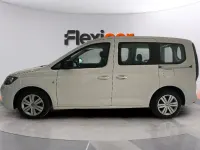 Usado VW Caddy California 122 CV (89 kW) 2022 Blanco Monovolumen