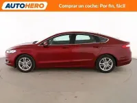 Usado Ford Mondeo Titanium 160 CV (117 kW) 2015 Rojo Berlina