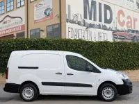 Usado Peugeot Partner S 100 CV (73 kW) 2019 Blanco Monovolumen