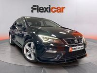 Usado Seat Leon FR 125 CV (91 kW) 2018 Negro Berlina