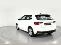 Usado Skoda Fabia Active 95 CV (69 kW) 2022 Blanco Utilitario