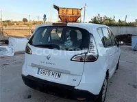 Usado Renault Scénic III Expression 95 CV (69 kW) 2013 Blanco Monovolumen