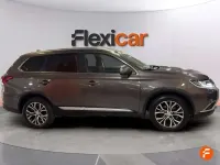 Usado Mitsubishi Outlander Motion 150 CV (110 kW) 2017 Marrón SUV