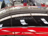 Usado Toyota Yaris Advance 99 CV (72 kW) 2015 Rojo Utilitario