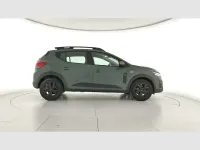 Usado Dacia Sandero Extreme 101 CV (74 kW) 2025 Verde Utilitario