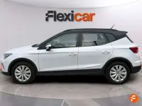 Usado Seat Arona Style 110 CV (80 kW) 2023 Blanco SUV