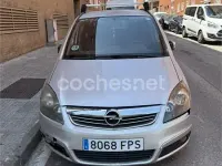 Usado Opel Zafira Cosmo 120 CV (88 kW) 2007 Gris / plata Monovolumen