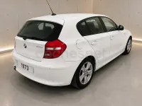Usado BMW 118 143 CV (105 kW) 2010 Blanco Utilitario