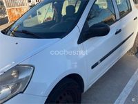 Usado Renault Clio II Business 75 CV (55 kW) 2011 Blanco Berlina