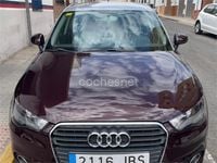 Usado Audi A1 Sportback Attraction 90 CV (66 kW) 2014 Violeta / lila Utilitario