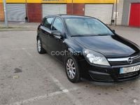 Usado Opel Astra Edition 103 CV (75 kW) 2006 Negro Berlina