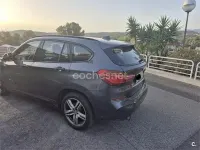 Usado BMW X1 192 CV (141 kW) 2018 Gris / plata SUV