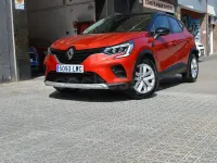 Usado Renault Captur Intens 140 CV (102 kW) 2022 Rojo SUV
