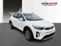 Usado Kia Stonic Active 101 CV (74 kW) 2025 Blanco SUV