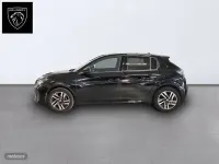 Usado Peugeot 208 Allure 100 CV (73 kW) 2022 Negro Utilitario
