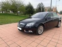 Usado Opel Insignia Excellence 130 HP (95 kW) 2012 Preto Sedan