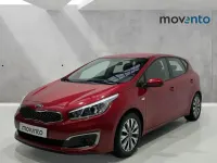Usado Kia Ceed Plus 100 CV (73 kW) 2018 Rojo Utilitario