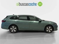 Usado VW Passat Business 150 CV (110 kW) 2024 Verde Familiar