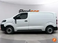 Usado Citroën Jumpy 102 CV (75 kW) 2024 Blanco Monovolumen