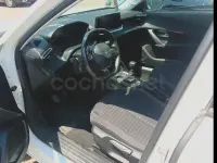 Usado Peugeot 2008 Active 110 CV (80 kW) 2021 Blanco SUV