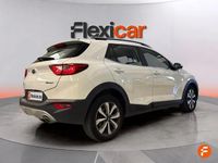 Usado Kia Stonic 100 HP (73 kW) 2021 Branco SUV