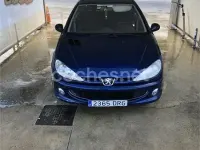 Usado Peugeot 206 110 CV (80 kW) 2005 Azul Berlina