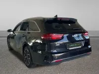 Usado Kia Ceed Sportswagon Style 120 CV (88 kW) 2024 Negro Familiar