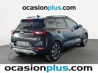 Usado Kia Stonic 100 CV (73 kW) 2019 Gris / plata SUV