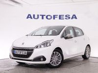 Usado Peugeot 208 Allure 82 CV (60 kW) 2016 Blanco Utilitario