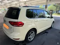 Usado VW Touran Advance 150 CV (110 kW) 2018 Beige Monovolumen