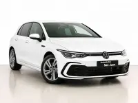 Usado VW Golf VIII R-line 131 CV (96 kW) 2023 Blanco Utilitario