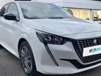 Usado Peugeot 208 Active 102 CV (75 kW) 2022 Blanco Utilitario