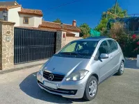 Usado Mercedes A180 Exclusive 109 HP (80 kW) 2010 Prateado Citadino