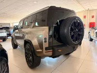 Nuevo Land Rover Defender 635 CV (467 kW) 2026 Petra cooper SUV