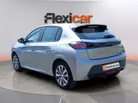 Usado Peugeot 208 Active 101 CV (74 kW) 2023 Gris Utilitario